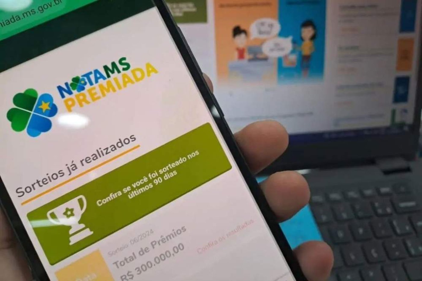 Nota MS Premiada distribui R$ 300 mil e três consumidores dividem prêmio principal de R$ 100 mil